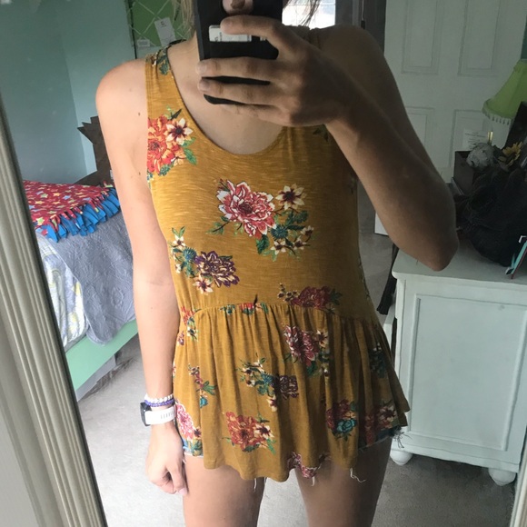 Yellow summer floral blouse - Picture 4 of 4